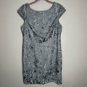 Alex Evenings Size 14P Sequined Lace Silver Sheath Dress Cap Sleeve Formal